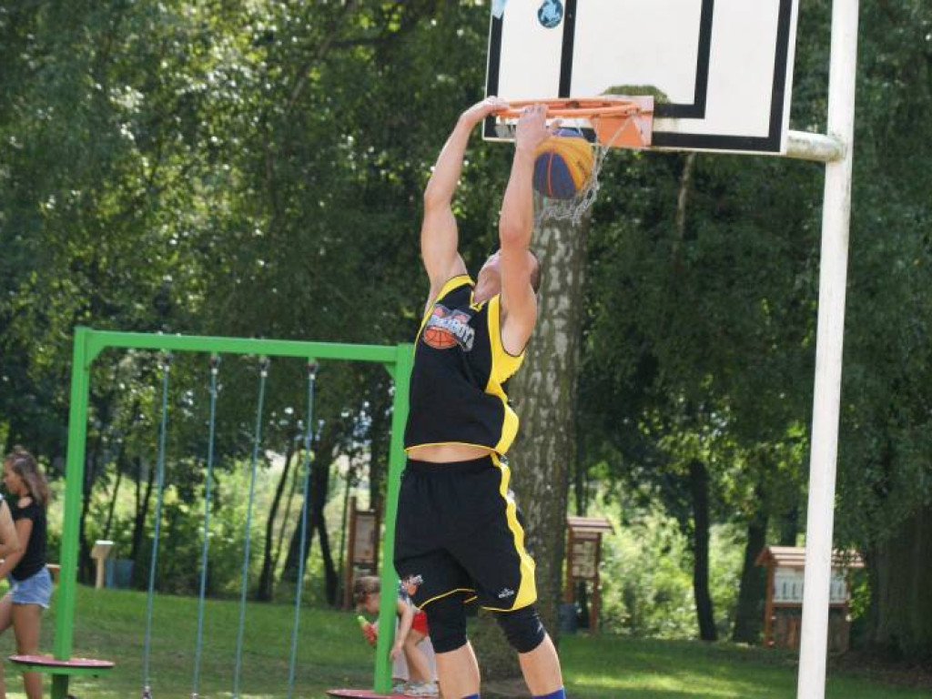 Hutnicy najlepsi w Mławie, najlepsi w Wyszynach