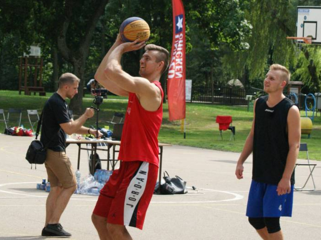 Hutnicy najlepsi w Mławie, najlepsi w Wyszynach