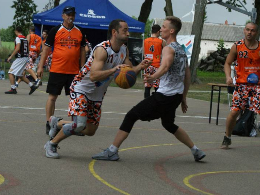 Hutnicy najlepsi w Mławie, najlepsi w Wyszynach