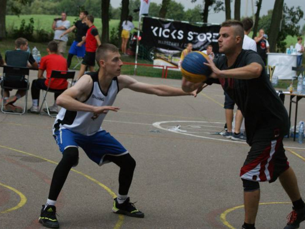 Hutnicy najlepsi w Mławie, najlepsi w Wyszynach