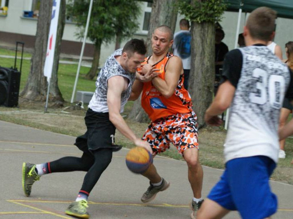 Hutnicy najlepsi w Mławie, najlepsi w Wyszynach