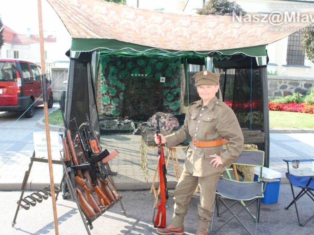 Do Mławy przyjechały KRAB, SZAKAL i ROSOMAKI