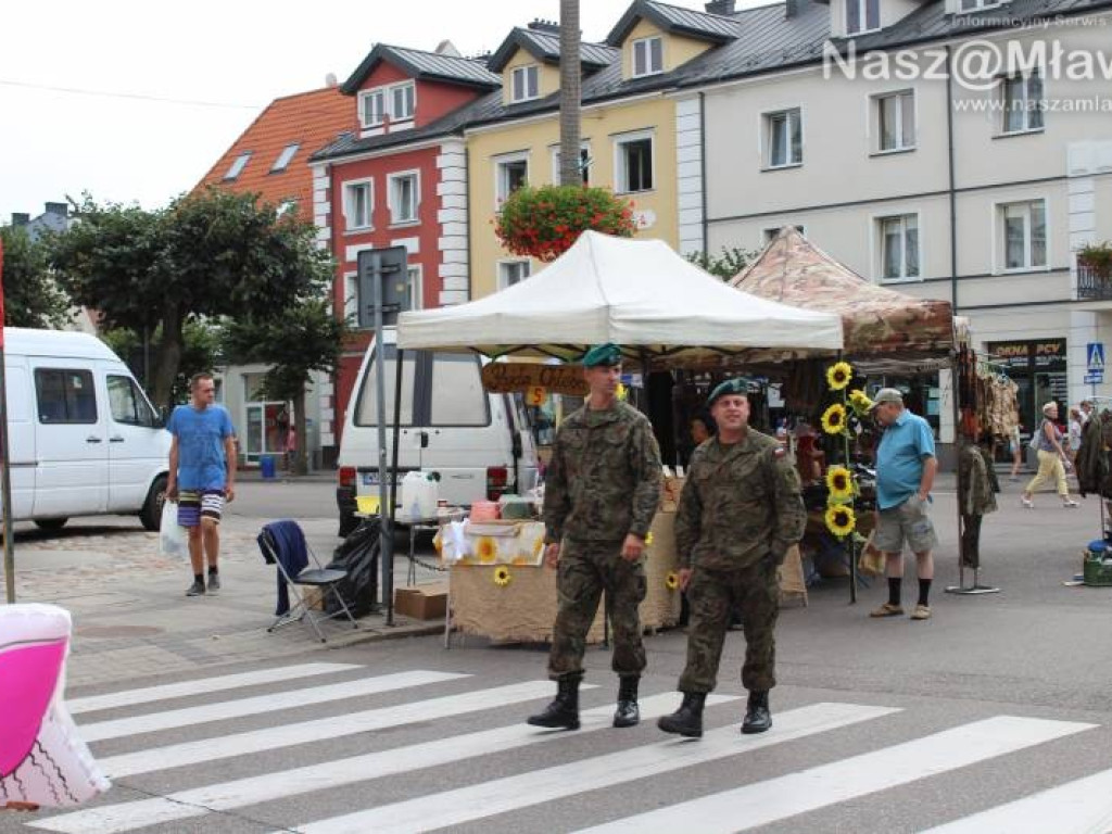 Do Mławy przyjechały KRAB, SZAKAL i ROSOMAKI