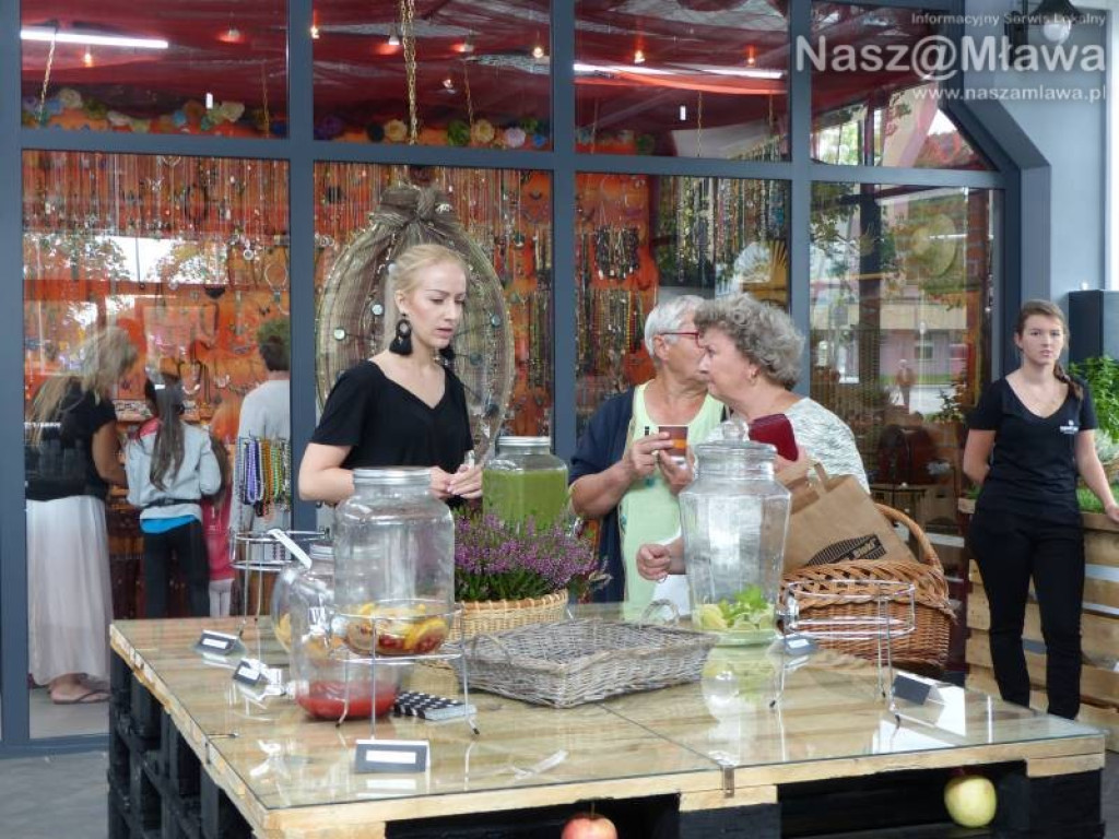 W Ciechanowie otwarto nowoczesną halę targową [ZDJĘCIA]