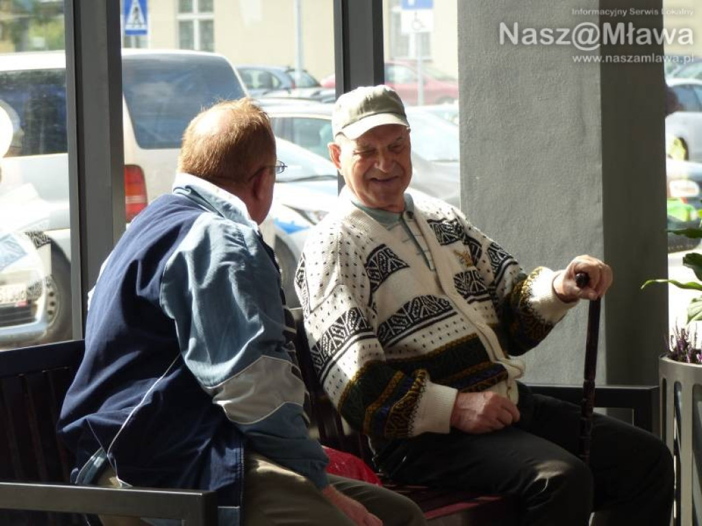 W Ciechanowie otwarto nowoczesną halę targową [ZDJĘCIA]