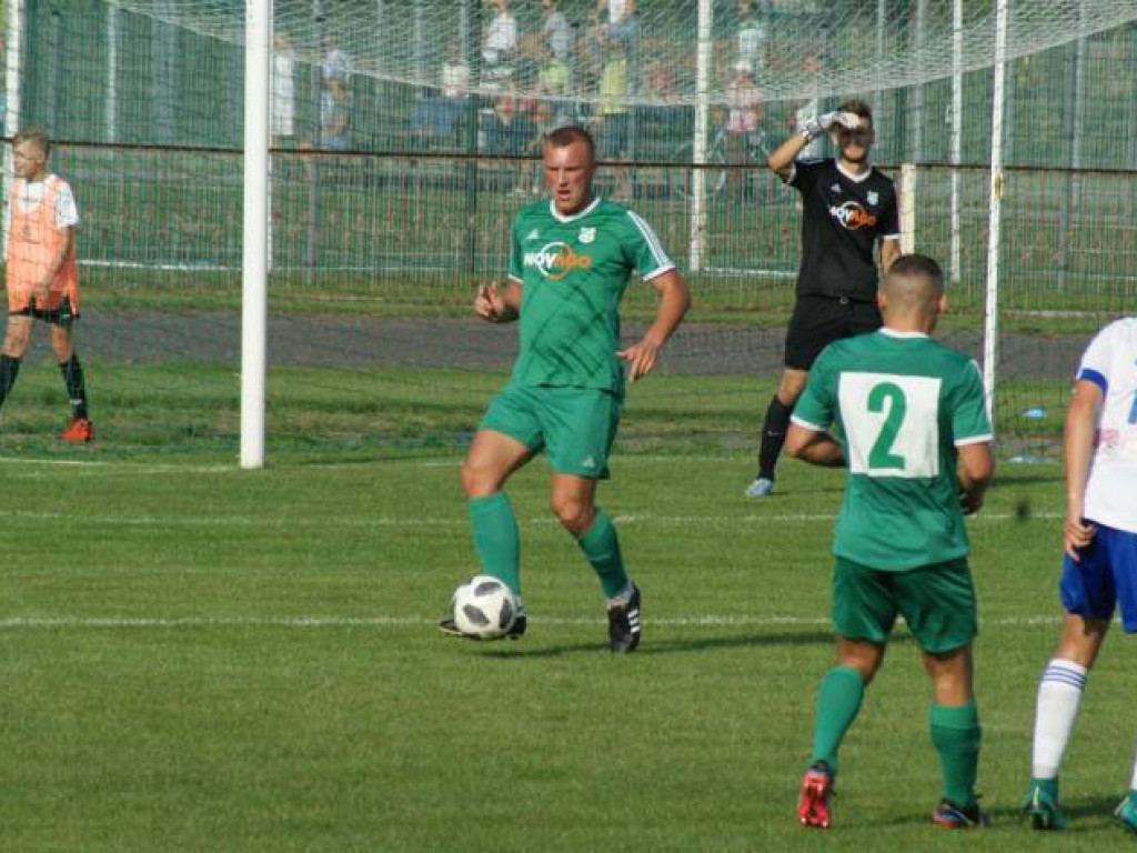 Pogoń wypunktowała Mławiankę. Z wolnego w poprzeczkę