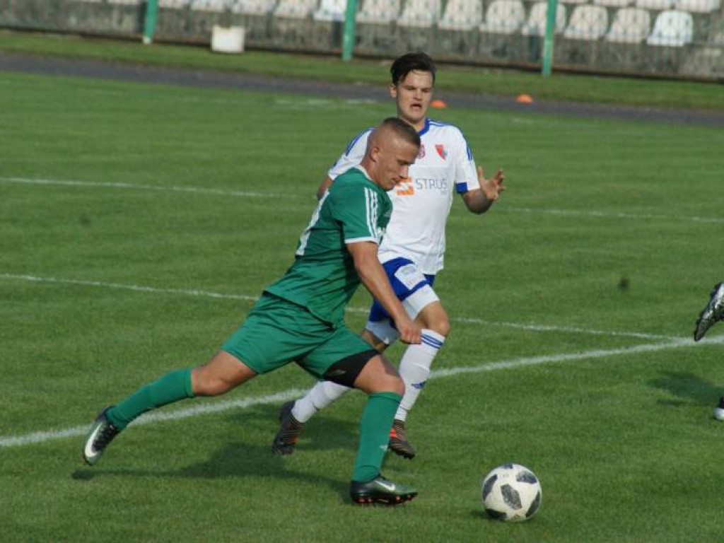 Pogoń wypunktowała Mławiankę. Z wolnego w poprzeczkę