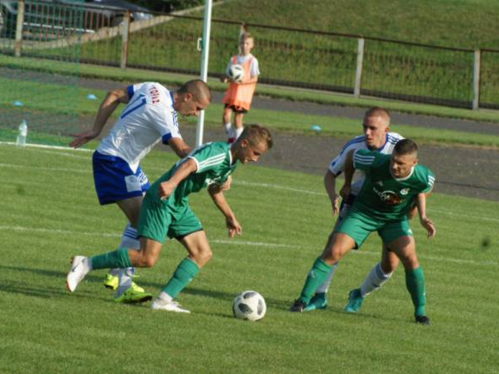 Pogoń wypunktowała Mławiankę. Z wolnego w poprzeczkę