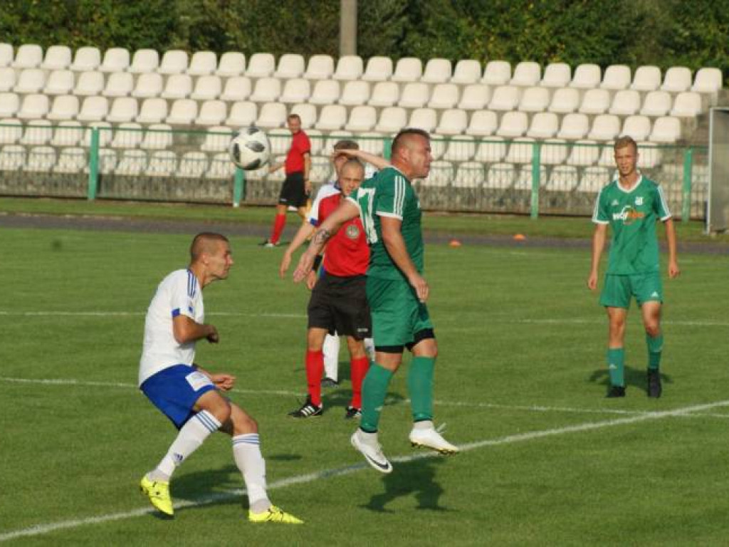 Pogoń wypunktowała Mławiankę. Z wolnego w poprzeczkę