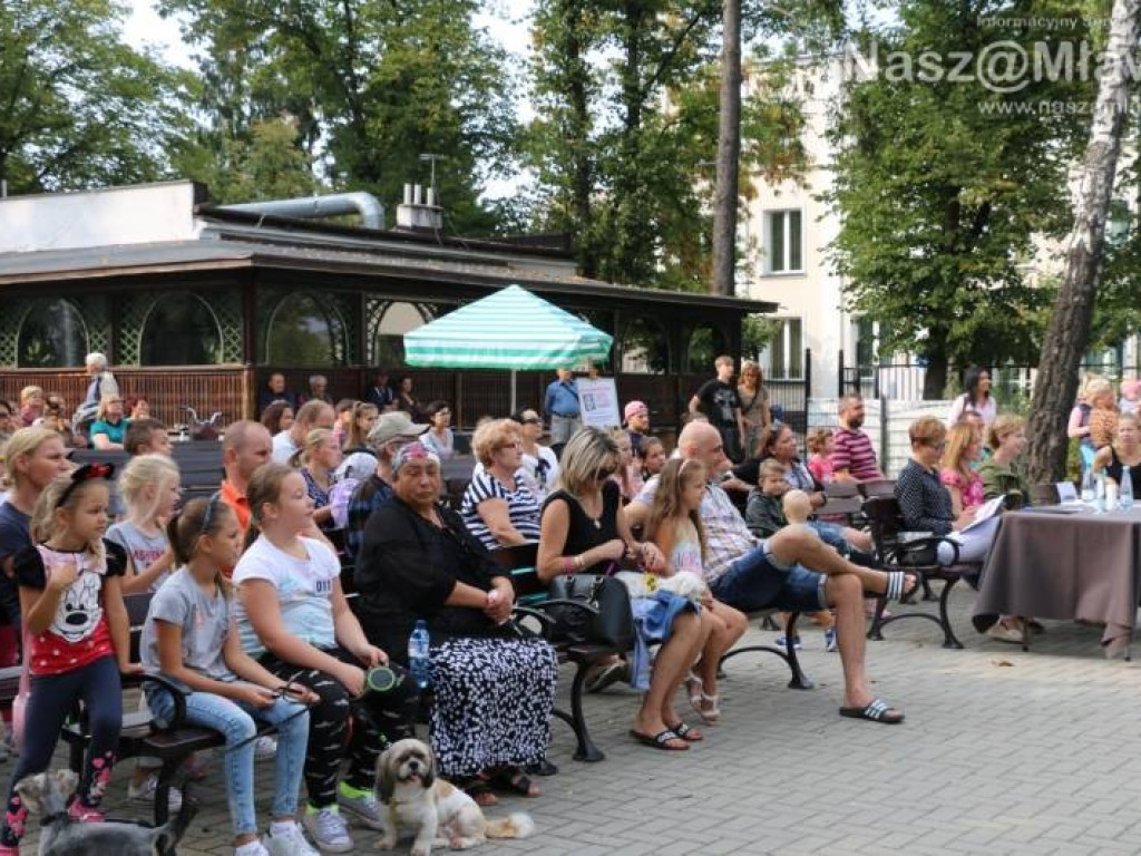 Małe i duże, rasowe i kundelki - wszystkie psy były piękne