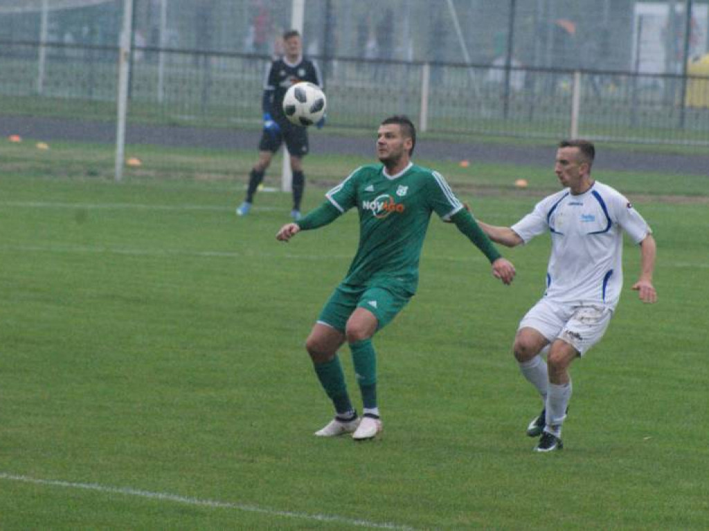 Czwarta z rzędu przegrana. Bez punktów, bez gola