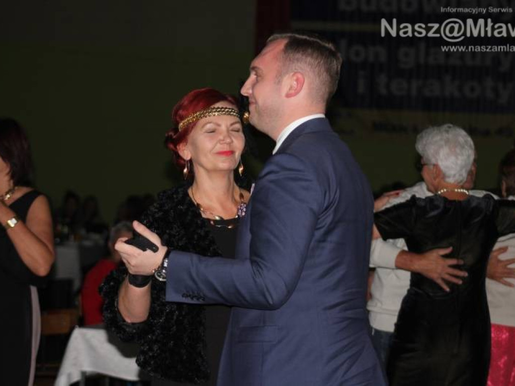 Powróćmy jak za dawnych lat..., czyli bal absolwentów