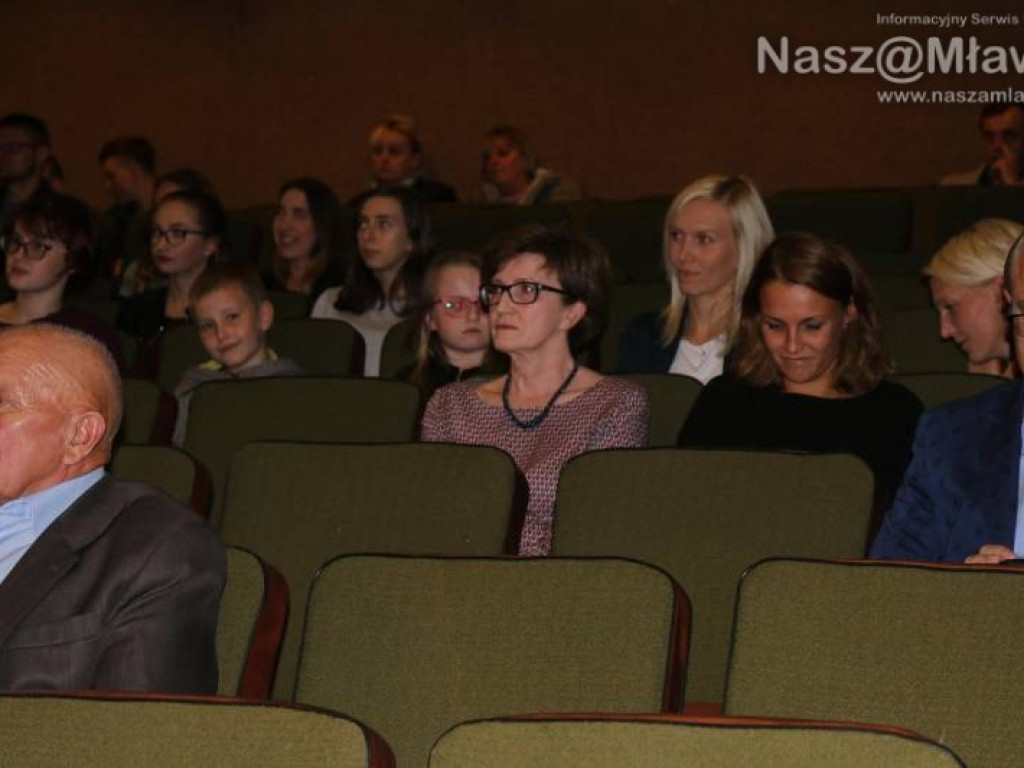 Inga promowała płytę, Towarzystwo świętowało jubileusz