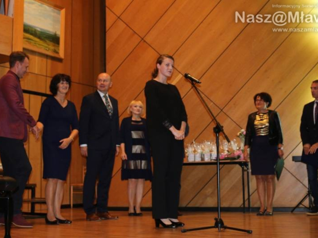 Inga promowała płytę, Towarzystwo świętowało jubileusz