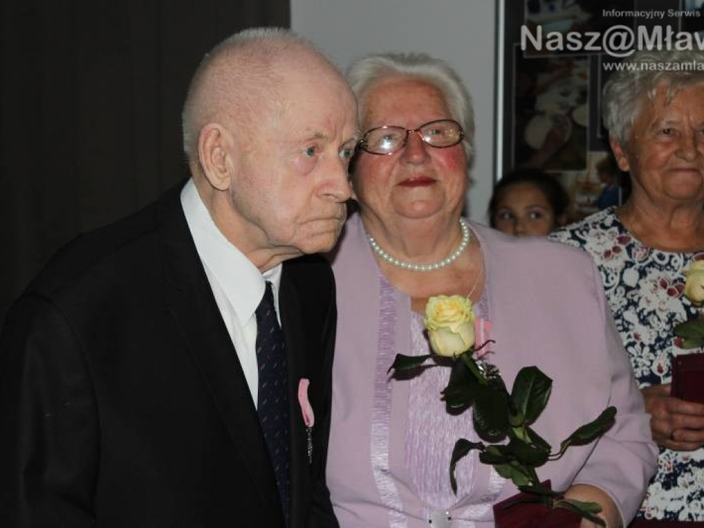 Medale od prezydenta dla par małżeńskich. Były łzy wzruszenia i dużo serdeczności