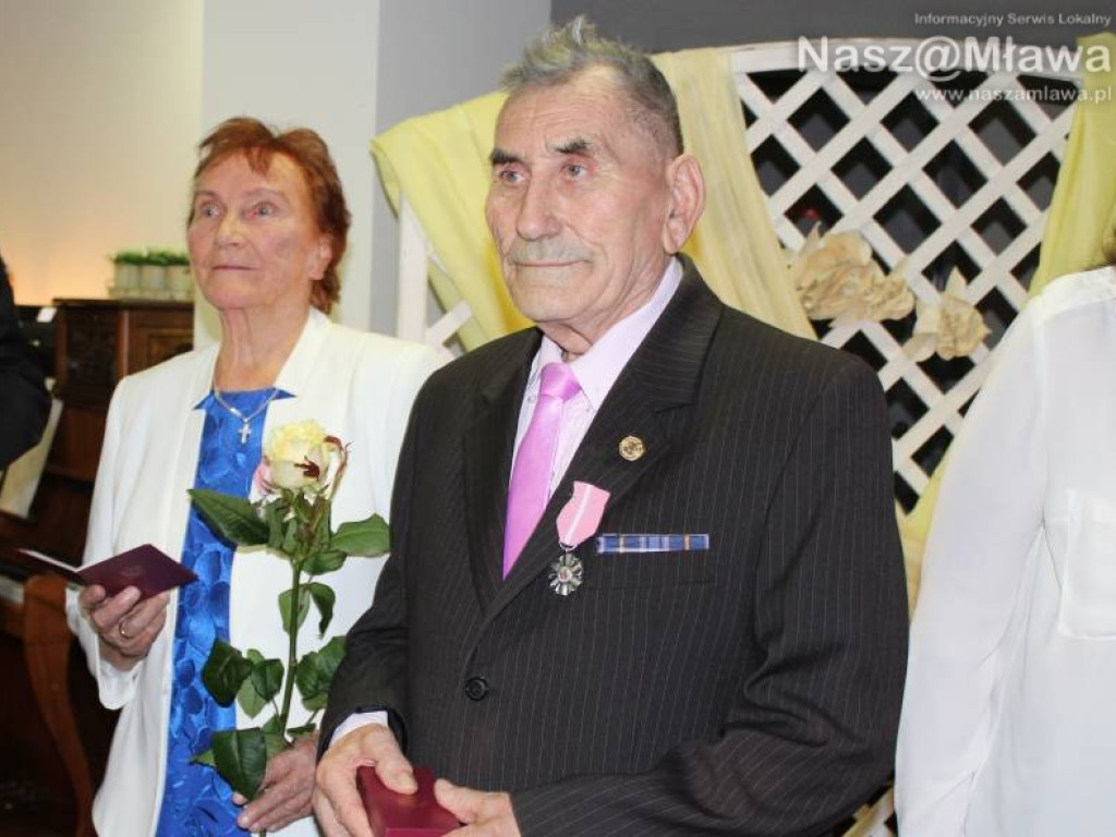 Medale od prezydenta dla par małżeńskich. Były łzy wzruszenia i dużo serdeczności