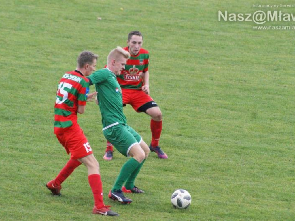 Derby dla Wkry. Czerwono w końcówce