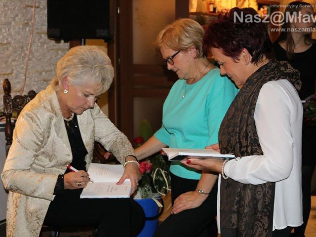 Fakty z aktywnego życia seniora. Benefis i promocja książki