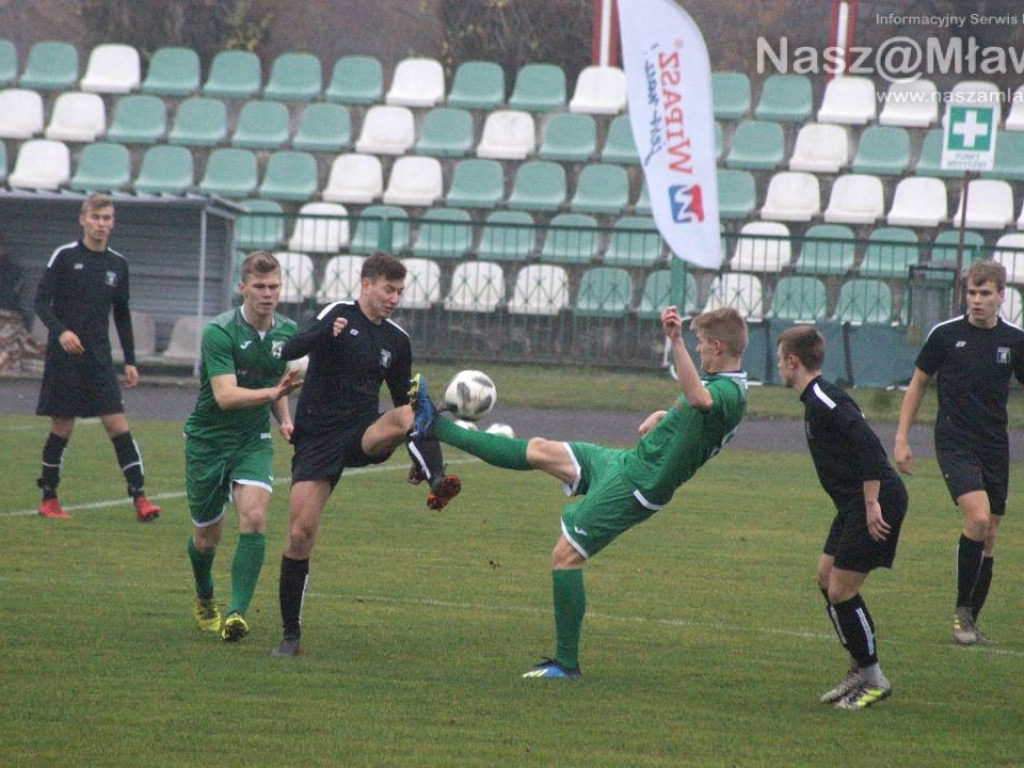 Prowadzili, by przegrać. Gol Rogalskiego nie pomógł