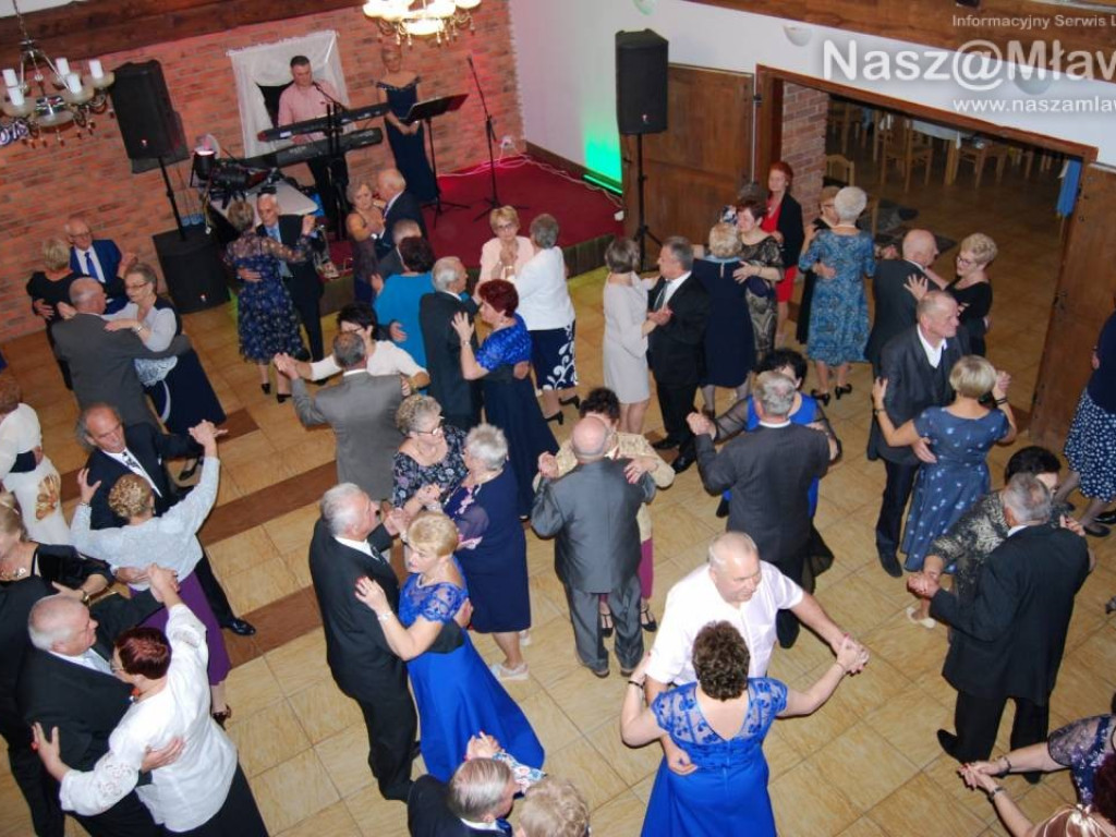 Bal mławskich seniorów. Goście zza granicy