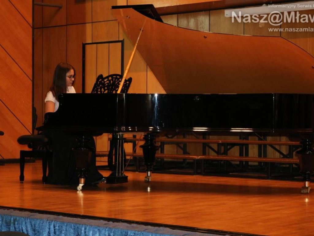 Patriotycznie w PSM. Na scenie uczniowie i pedagodzy