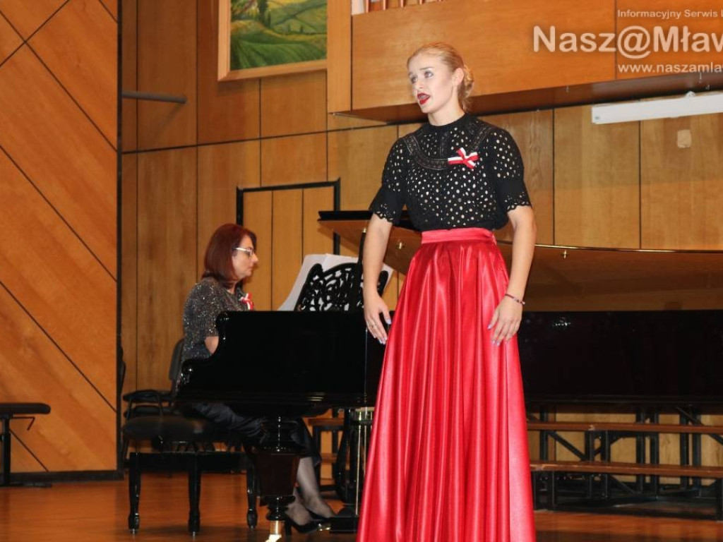 Patriotycznie w PSM. Na scenie uczniowie i pedagodzy