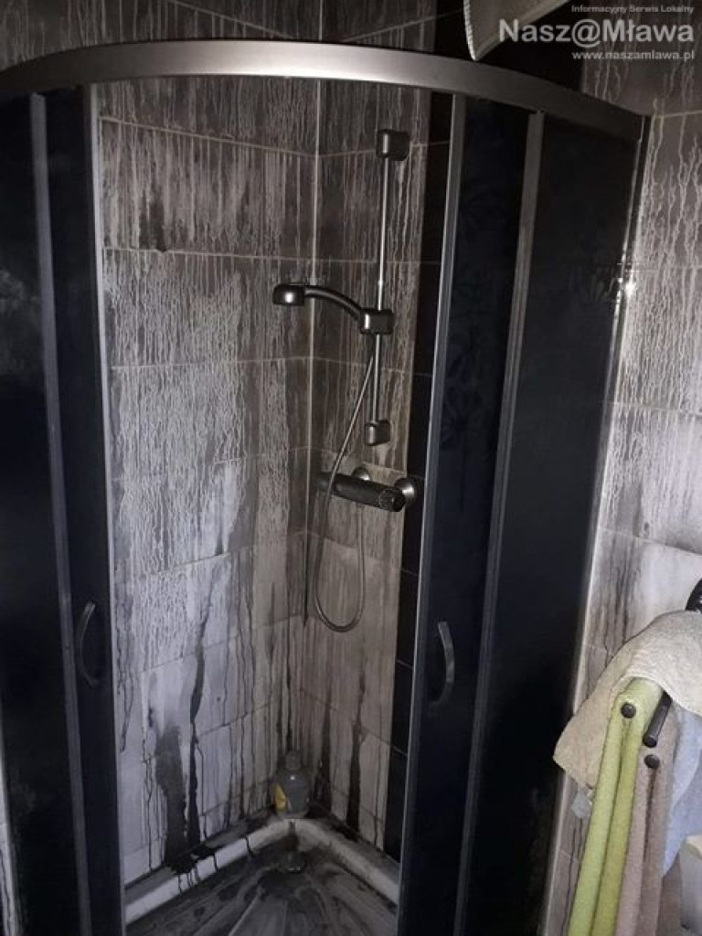 W ich domu wybuchł pożar. Pięcioosobowa rodzina z gm. Strzegowo potrzebuje pomocy