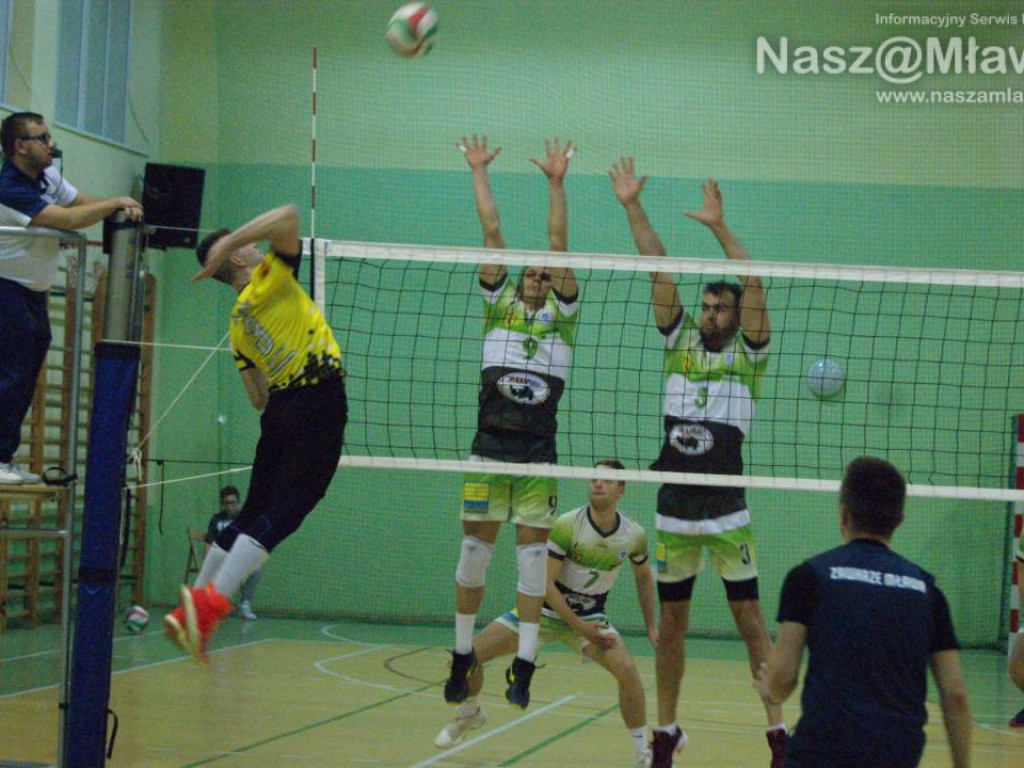 Wicher zawiał. Lider wygrał w trzech setach