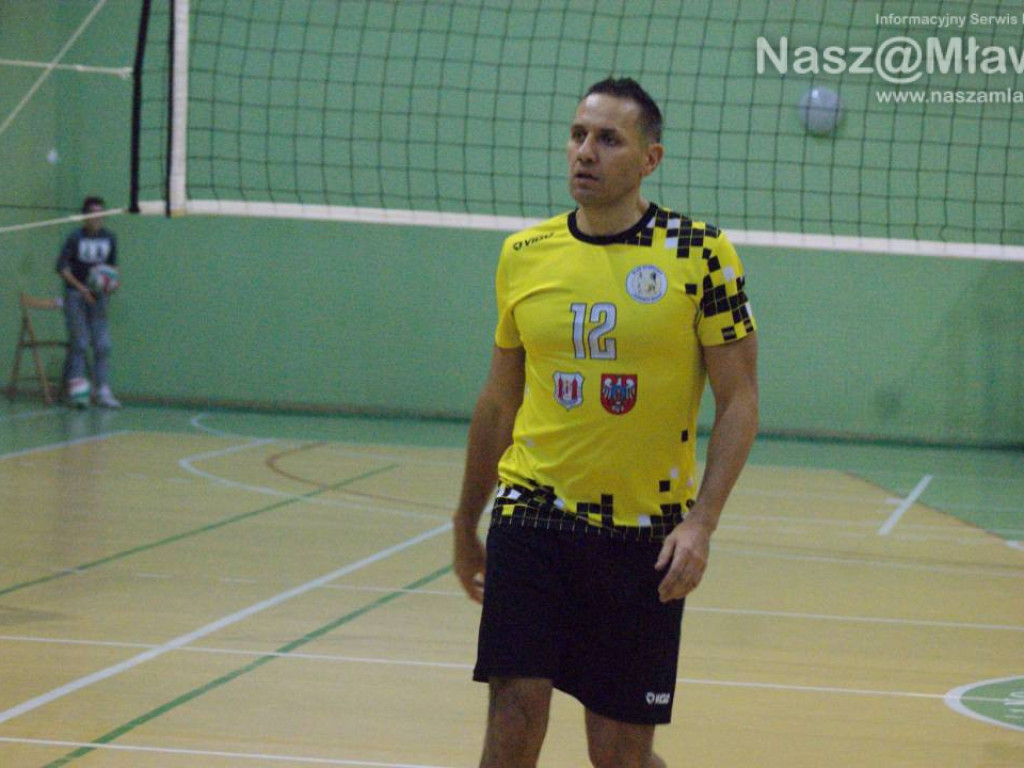 Wicher zawiał. Lider wygrał w trzech setach