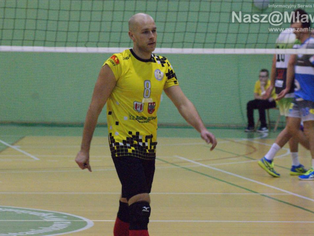 Wicher zawiał. Lider wygrał w trzech setach