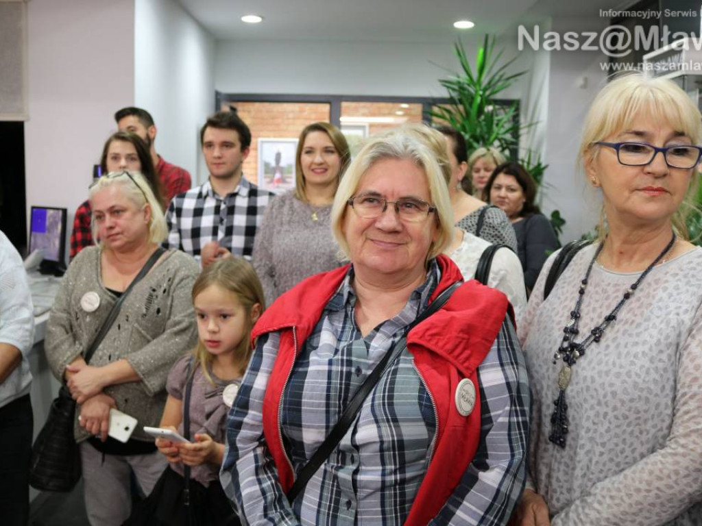 Kalendarz mławskich twórców. Z fotografiami i wierszami