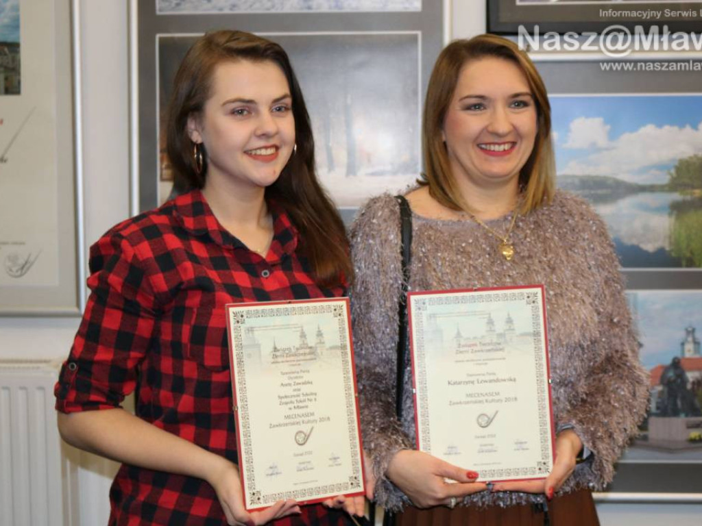 Kalendarz mławskich twórców. Z fotografiami i wierszami