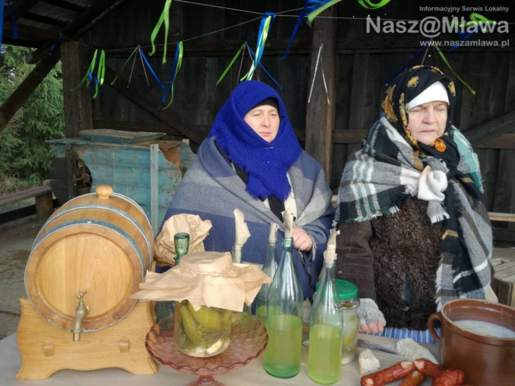 Targowali się, jak przed wojną. Inscenizacja w Radzanowie