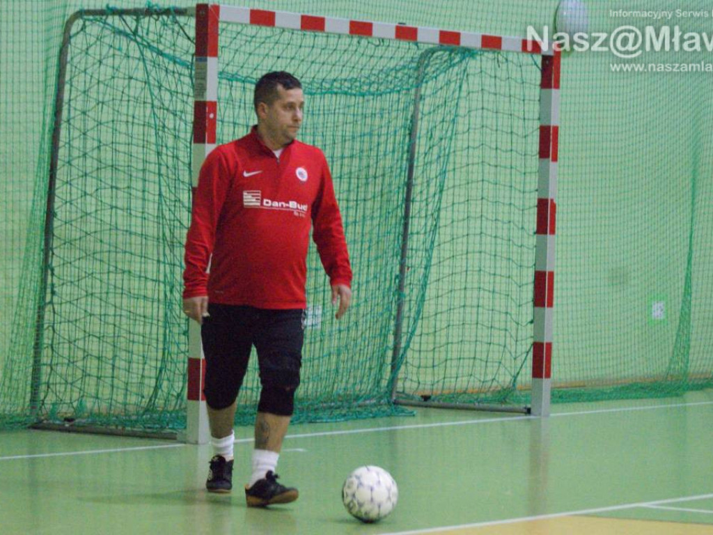 Kępa dogoniła Jokera. Festiwal przestrzelonych karnych