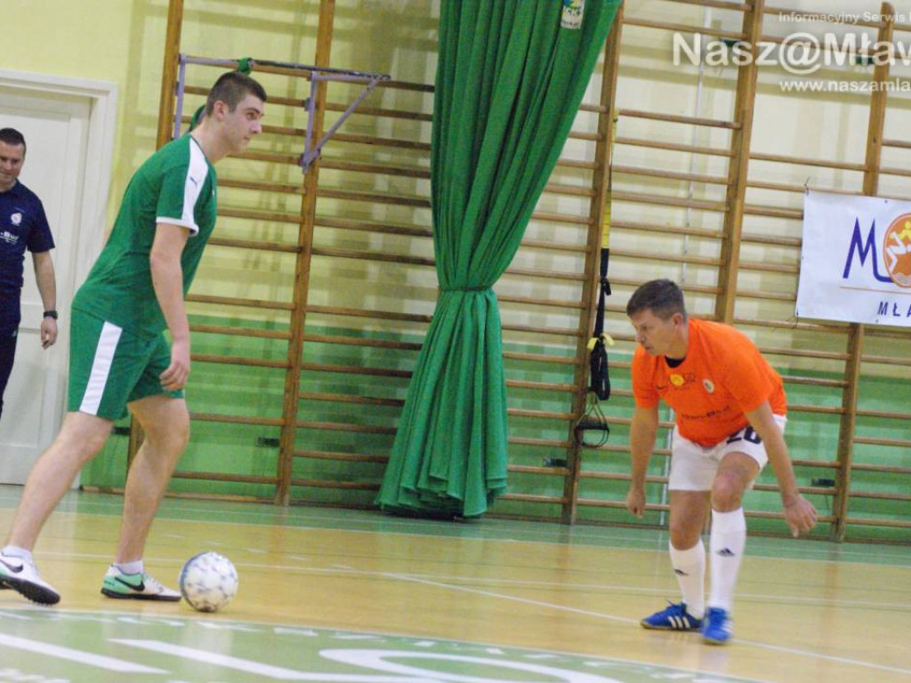 Kępa dogoniła Jokera. Festiwal przestrzelonych karnych