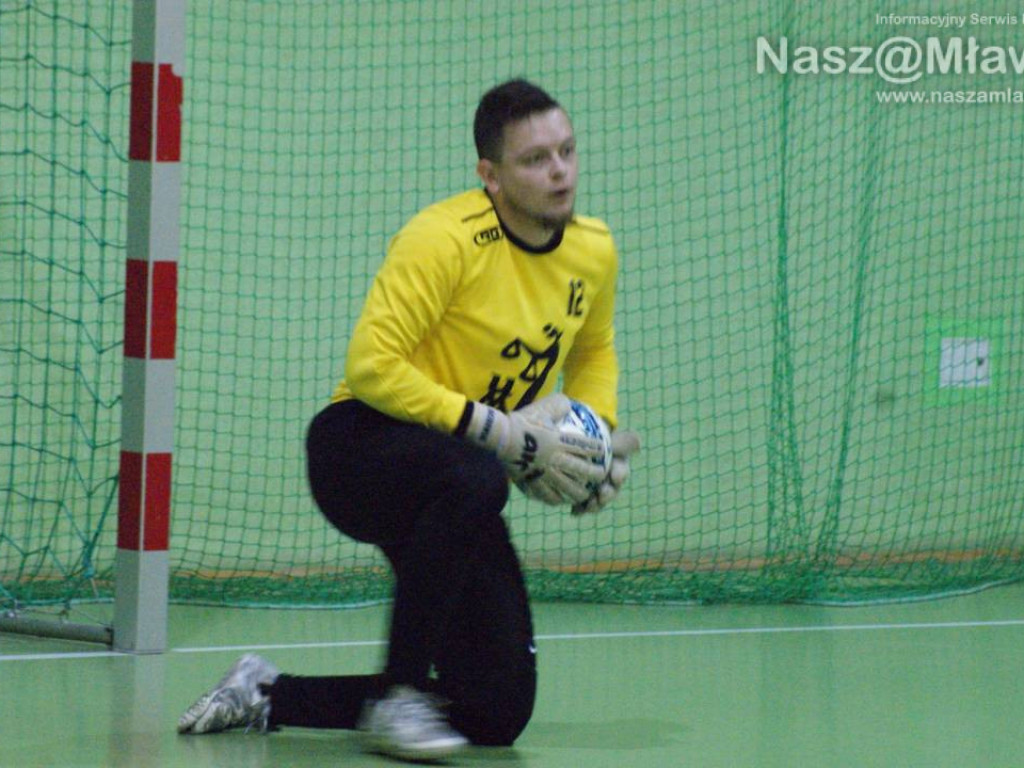 Kępa dogoniła Jokera. Festiwal przestrzelonych karnych