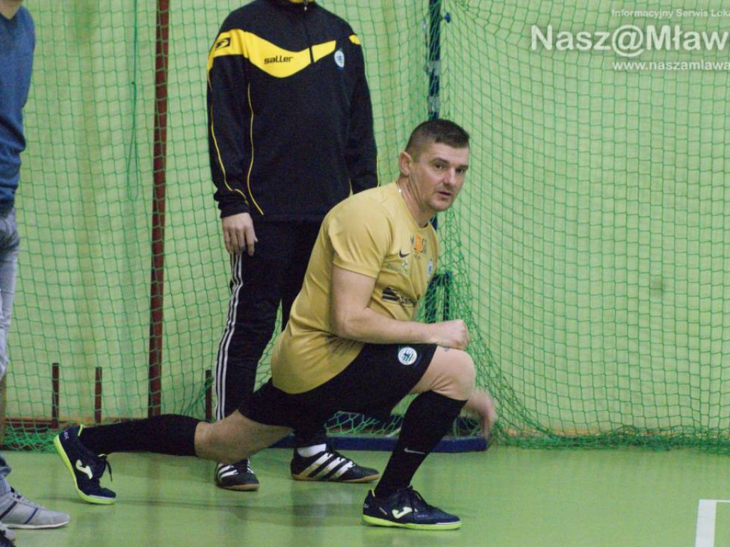 Kępa dogoniła Jokera. Festiwal przestrzelonych karnych