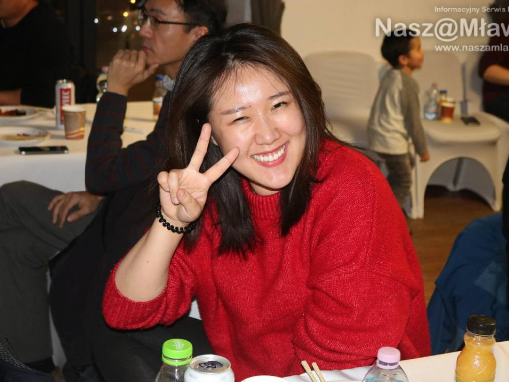 Orientalna wigilia w Mławie. Na stole sushi i kim chi