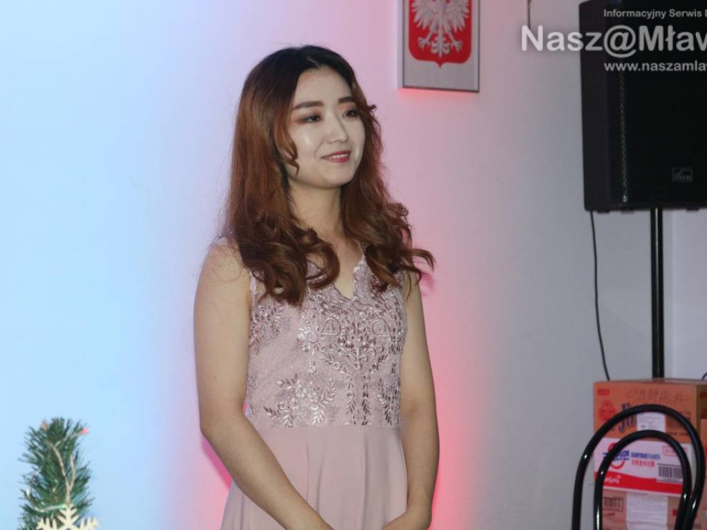 Orientalna wigilia w Mławie. Na stole sushi i kim chi