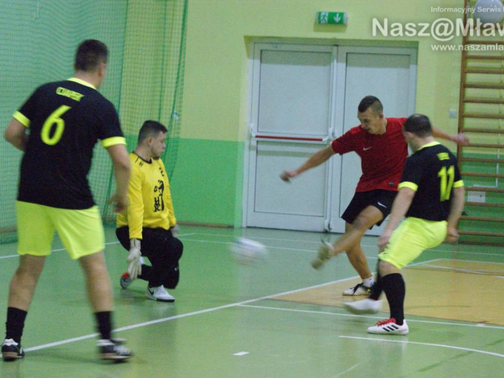 Joker ograł mistrzów. Cztery hat-tricki