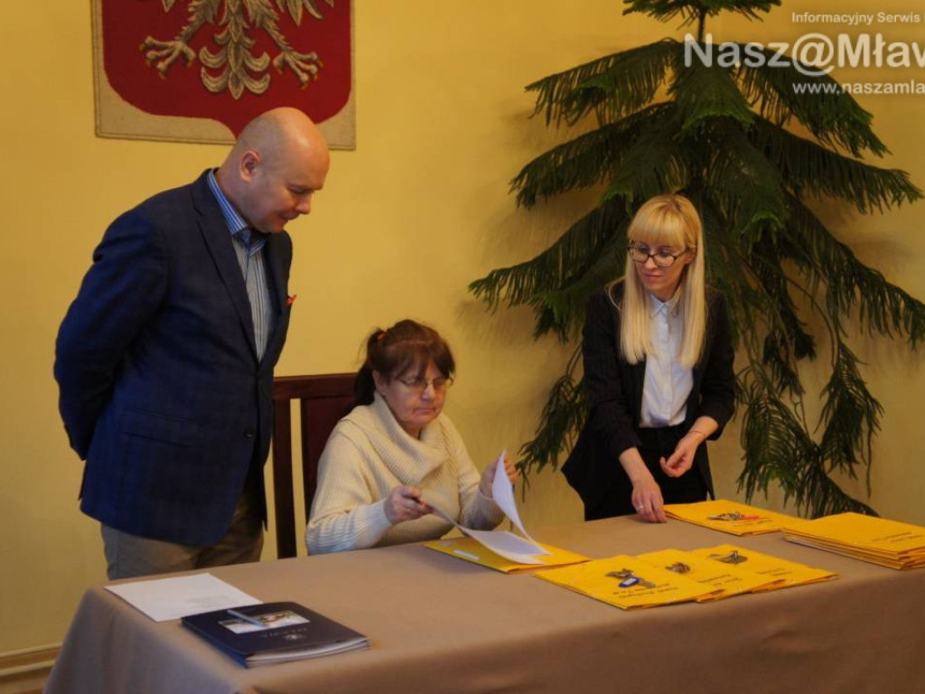 Pod choinkę otrzymali klucze do nowych mieszkań