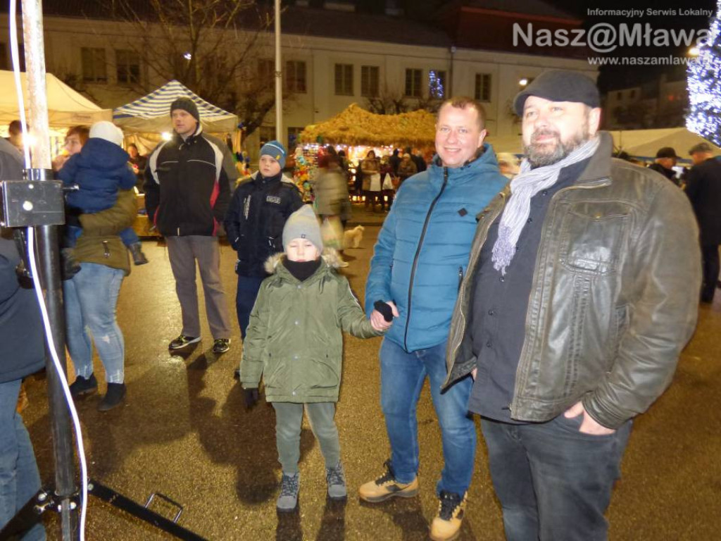 Miejska Wigilia. Duże zainteresowanie wzbudzała stajenka z żywymi zwierzętami