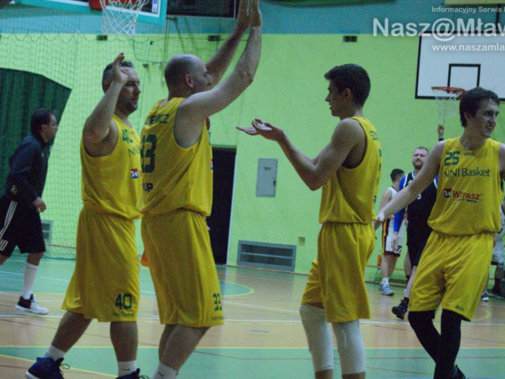 Nidzica nowym liderem. Zabójcza czwarta kwarta