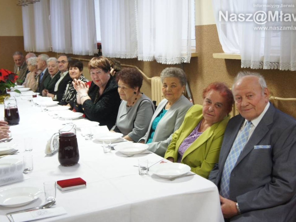 Kombatanci łamali się opłatkiem. Spotkanie wigilijne mławskich organizacji