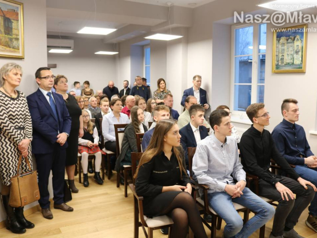 Nagrody dla najzdolniejszych uczniów, studentów i najlepszych sportowców