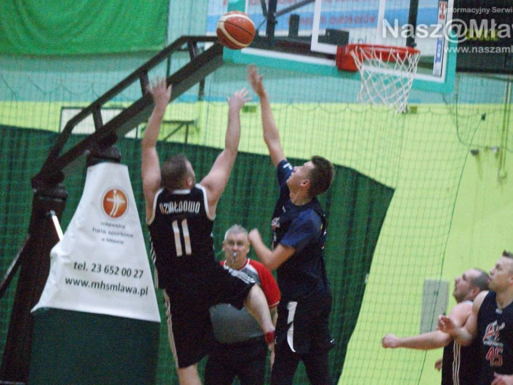 Trzydziestka Chereja, pięć trójek Zakrzewskiego