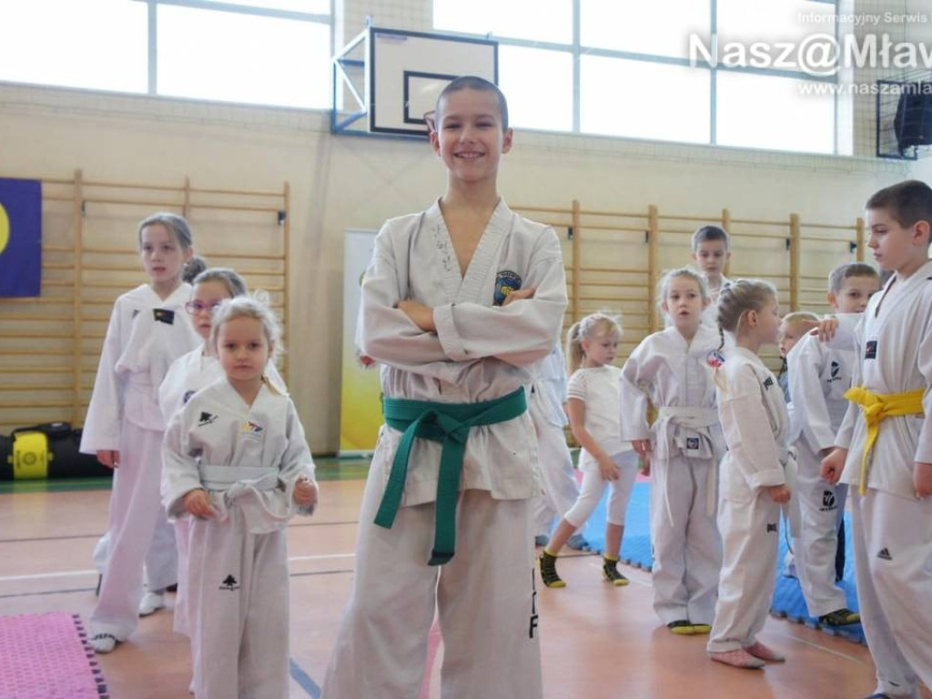 Zawody taekwondo w Mławie. Udział wzięła setka sportowców