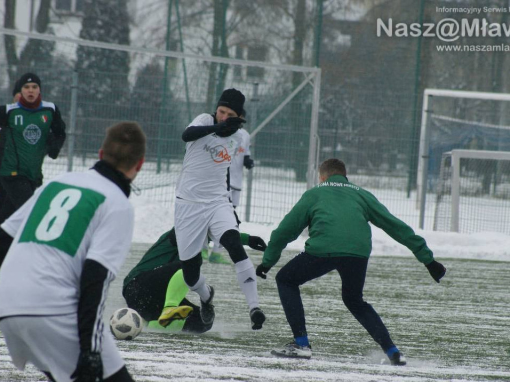 Gol siedemnastolatka w sparingu Mławianki