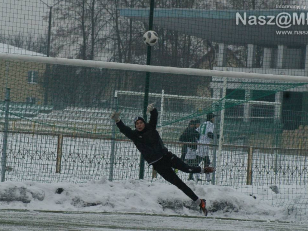 Gol siedemnastolatka w sparingu Mławianki