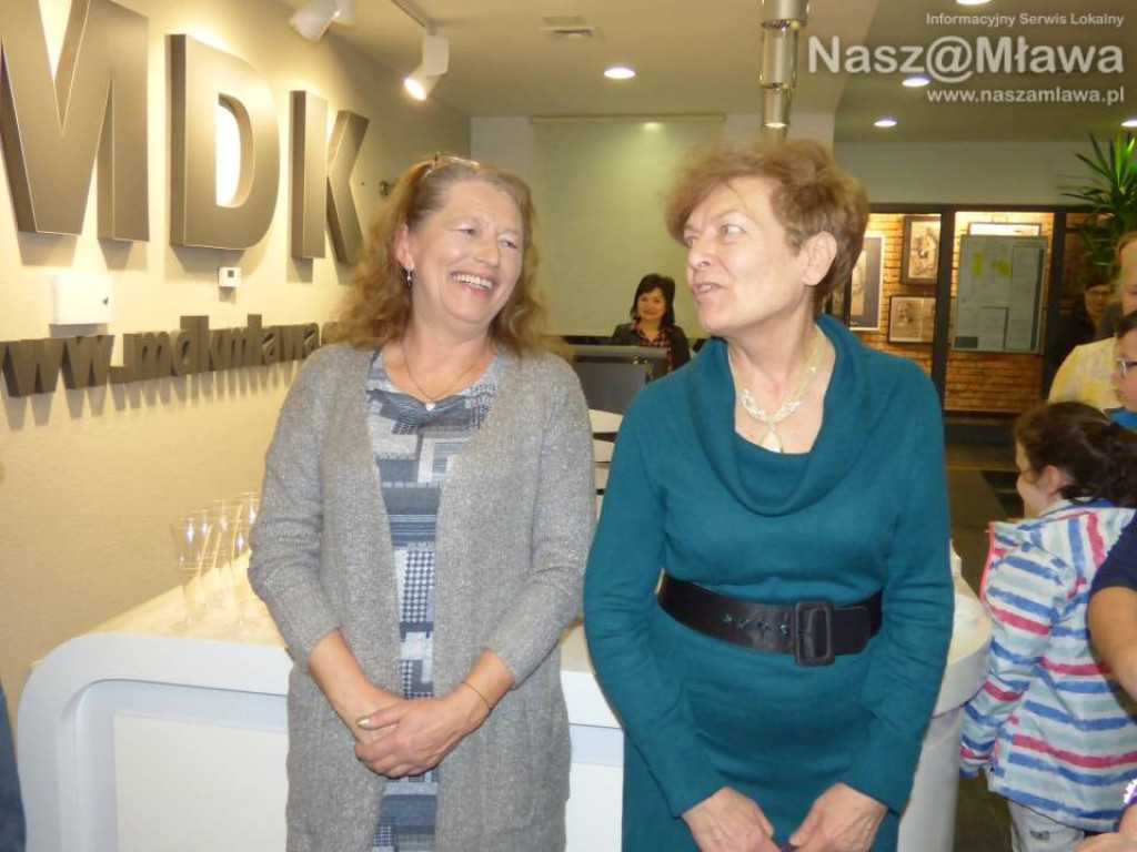 Joanna Rodowicz i Małgorzata Zakrzewska pokazały prace sekcji malarskiej i florystycznej